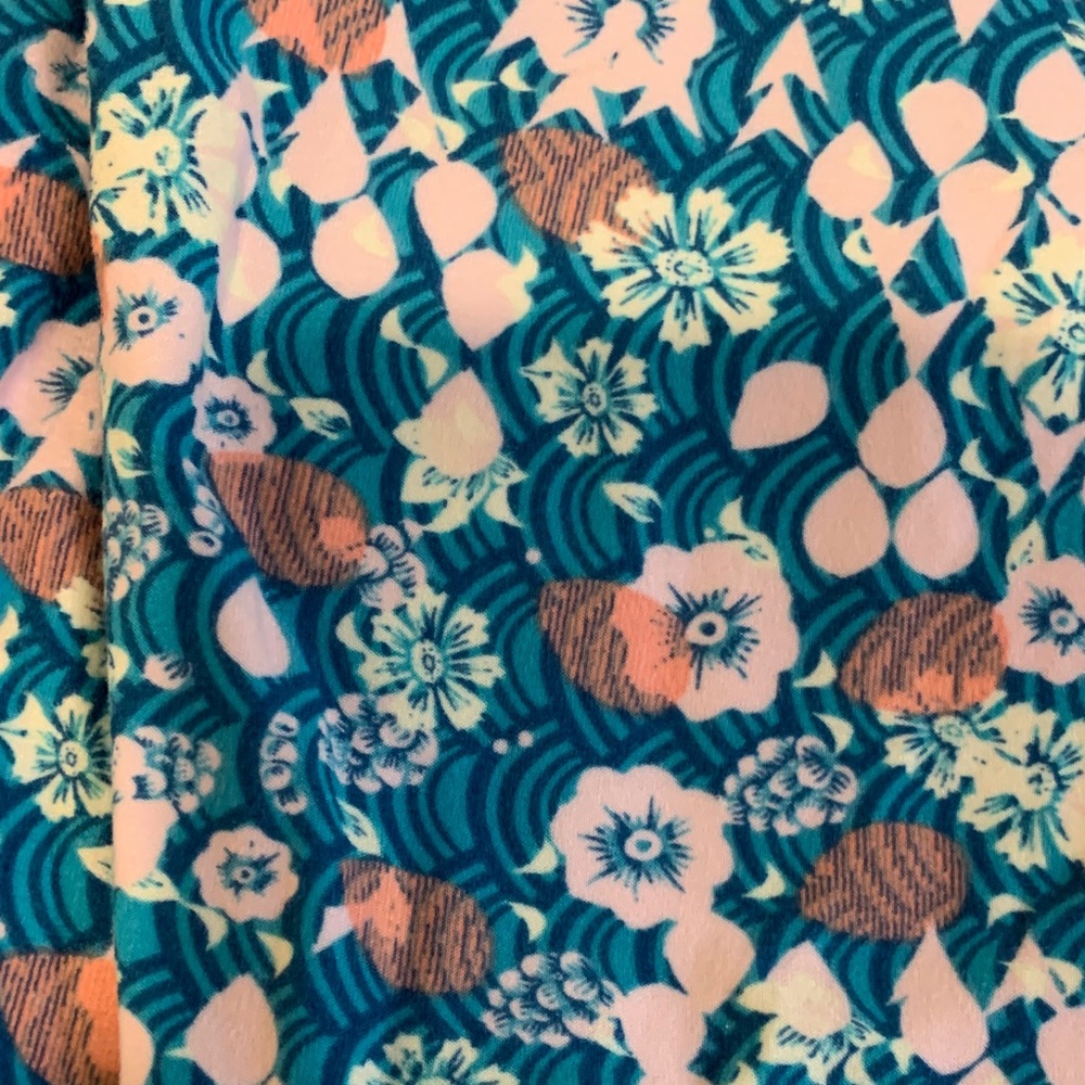 Colorful Patterned Fabric Bundle - Picture 8 of 12